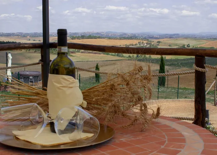 Feriehus Sunflower Con Vista Su Siena *